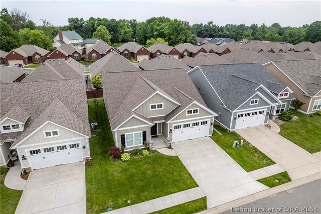 3910 Windsor Creek Drive, New Albany, IN 47150