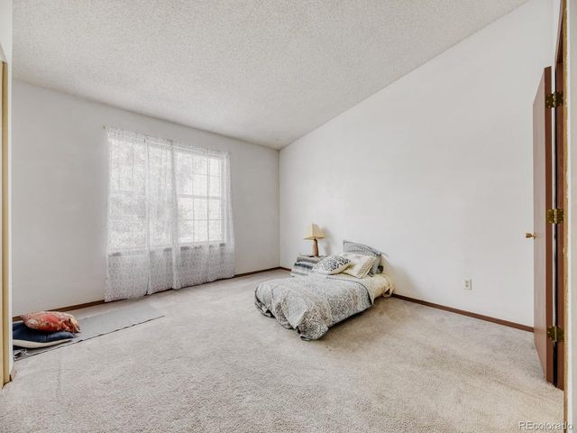 6944 W Mississippi Ave, Lakewood, CO 80226