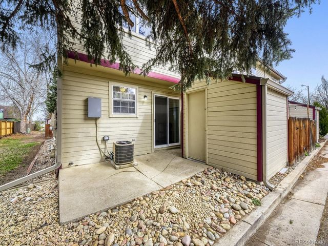 6944 W Mississippi Ave, Lakewood, CO 80226