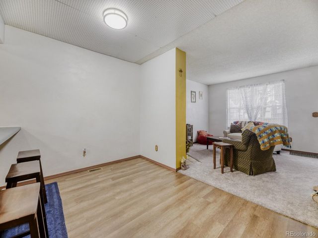 6944 W Mississippi Ave, Lakewood, CO 80226