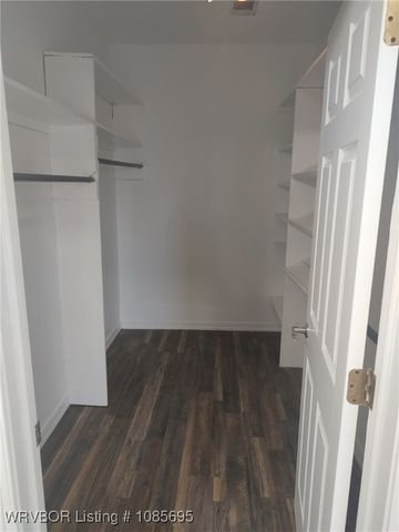 469465 1105 Road, Muldrow, OK 74948