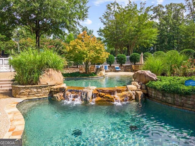 6205 Random Winds Bluff, Gainesville, GA 30506