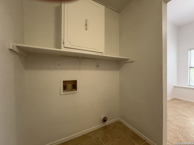 6202 Valley, San Antonio, TX 78250