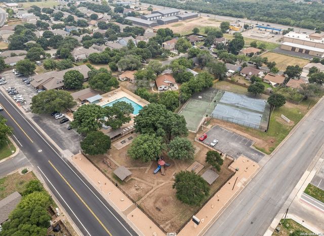 6202 Valley, San Antonio, TX 78250