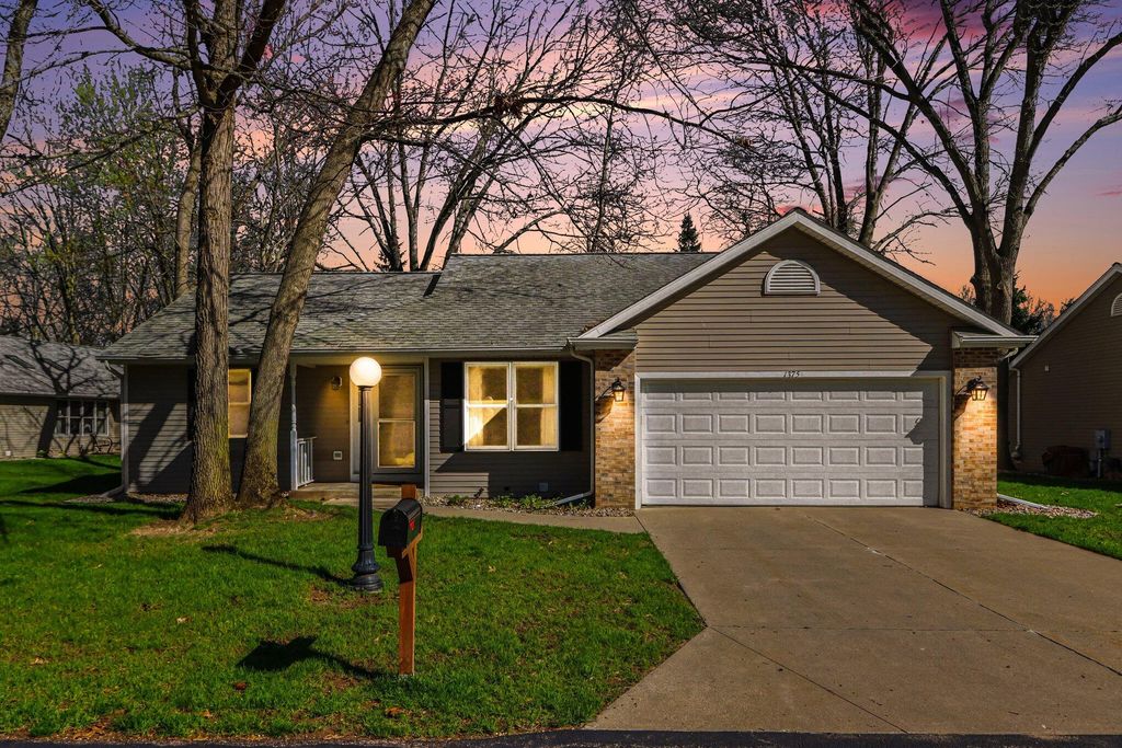 1375 Estero Drive, Portage, MI 49002