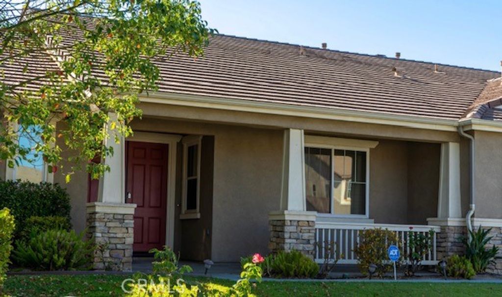 32819 Heversham Court, Menifee, CA 92584 — photo 4