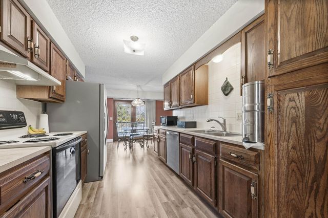 14 Huntington Rd, Augusta, KS 67010