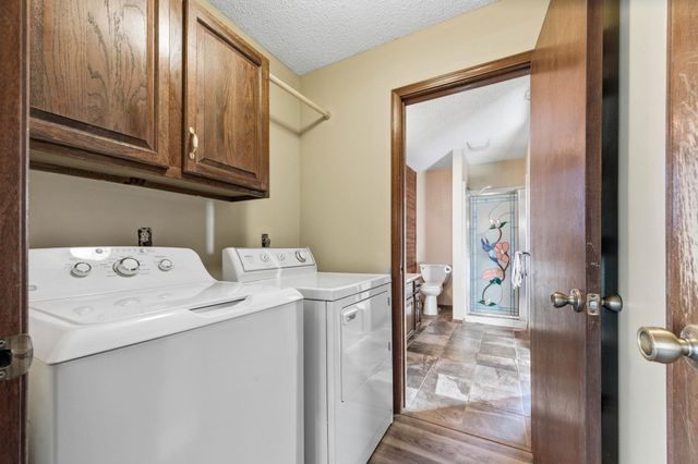 14 Huntington Rd, Augusta, KS 67010