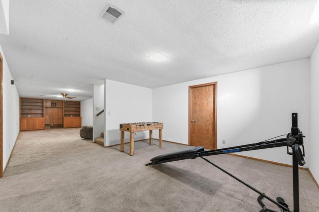14 Huntington Rd, Augusta, KS 67010