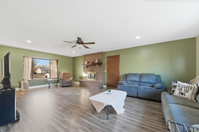 14 Huntington Rd, Augusta, KS 67010