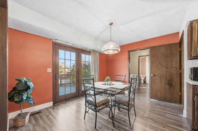 14 Huntington Rd, Augusta, KS 67010