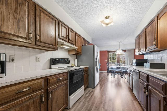 14 Huntington Rd, Augusta, KS 67010