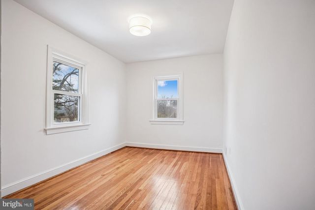 3863 2ND ST N, Arlington, VA 22203