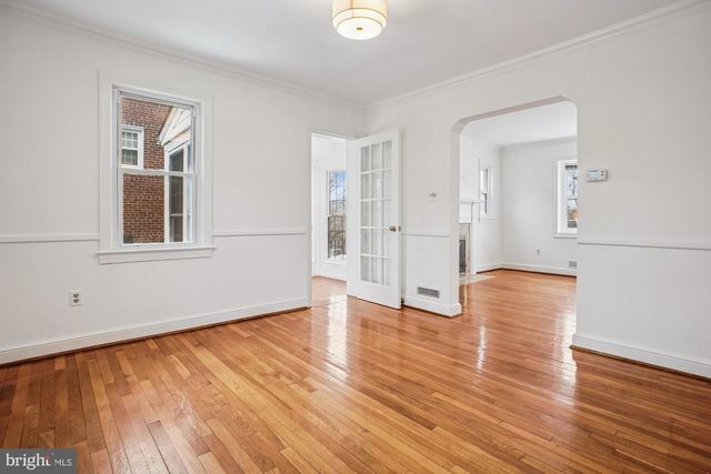 3863 2ND ST N, Arlington, VA 22203