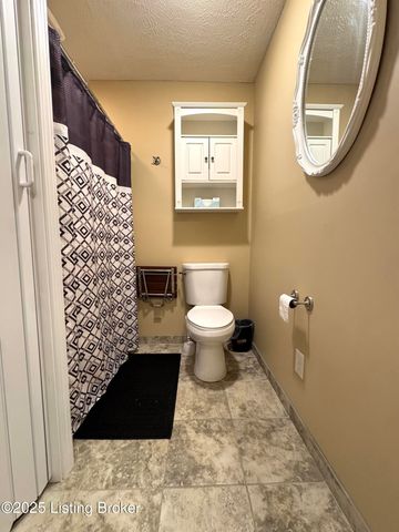 275 Hidden Valley Ln, Ext. A, Hudson, KY 40145