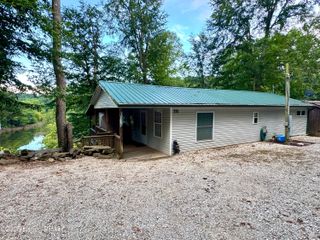 275 Hidden Valley Ln, Ext. A, Hudson, KY 40145