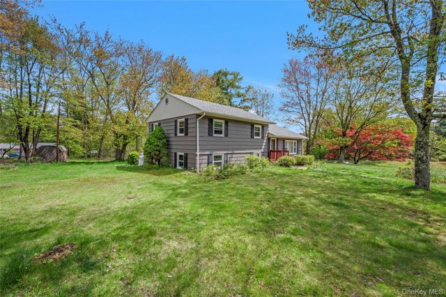 2 Sunset Drive, Monticello, NY 12701