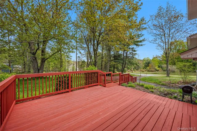 2 Sunset Drive, Monticello, NY 12701