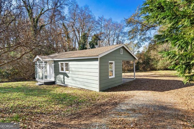 130 Liberty Circle, Hartwell, GA 30643