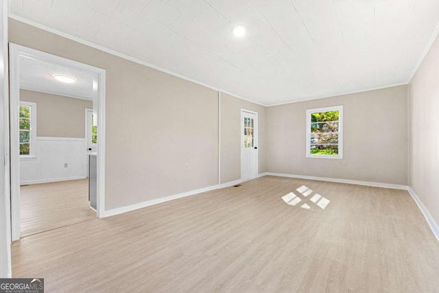 130 Liberty Circle, Hartwell, GA 30643