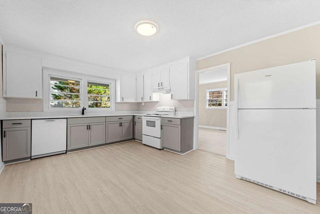 130 Liberty Circle, Hartwell, GA 30643