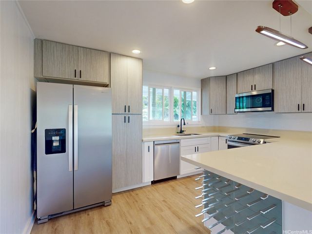 3602 Alani Drive, Honolulu, HI 96822