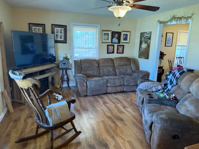 241 Nolan Road, Frenchburg, KY 40322