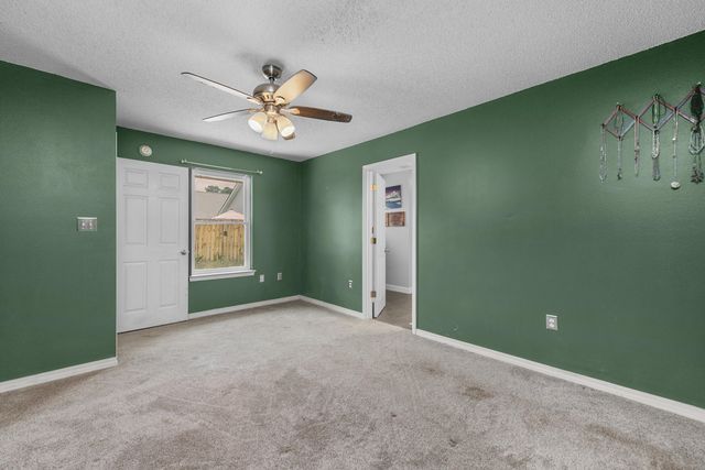 1607 Sutton Place, Fort Walton Beach, FL 32547
