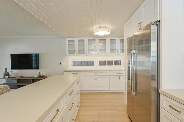 868 A Avenue, Coronado, CA 92118