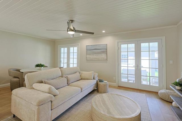 868 A Avenue, Coronado, CA 92118