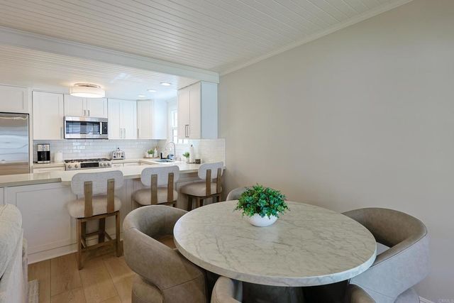 868 A Avenue, Coronado, CA 92118