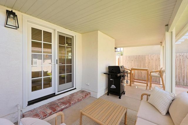 868 A Avenue, Coronado, CA 92118