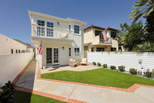 868 A Avenue, Coronado, CA 92118