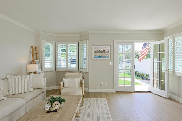868 A Avenue, Coronado, CA 92118