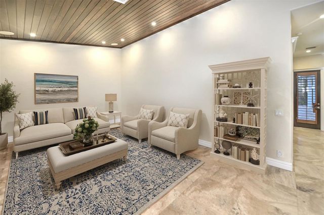 108 BROAD AVENUE, Daytona Beach, FL 32118