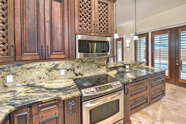 108 BROAD AVENUE, Daytona Beach, FL 32118