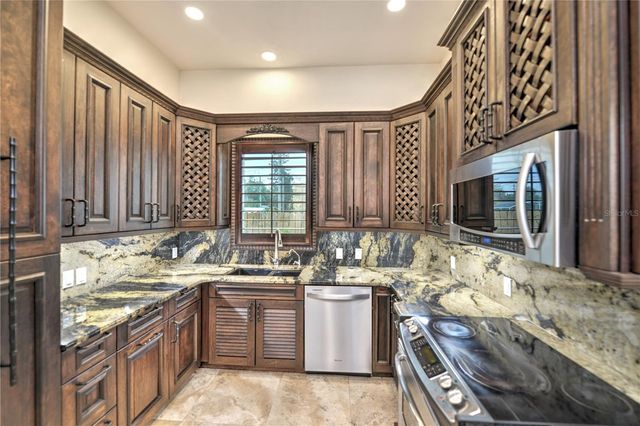 108 BROAD AVENUE, Daytona Beach, FL 32118