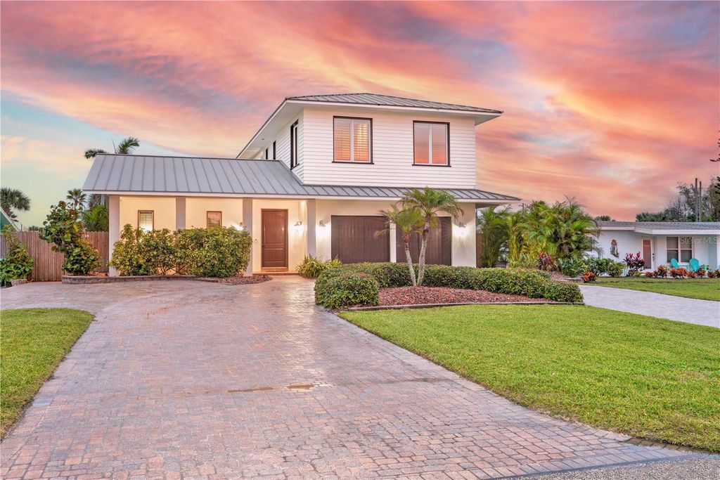 108 BROAD AVENUE, Daytona Beach, FL 32118