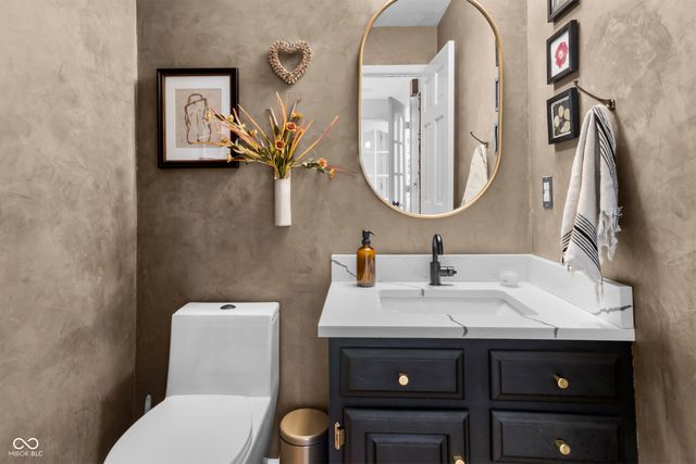 11135 Clarkston, Zionsville, IN 46077