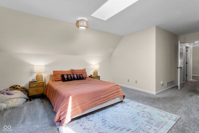 11135 Clarkston, Zionsville, IN 46077