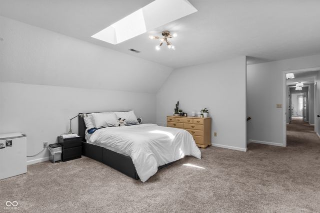11135 Clarkston, Zionsville, IN 46077