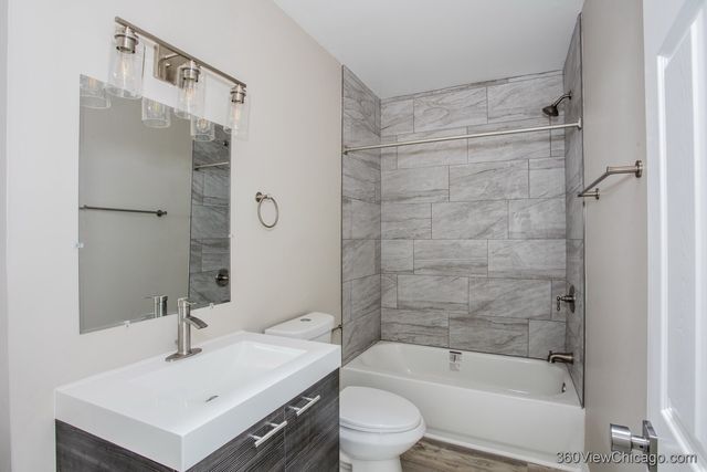 11325 S Langley Avenue 3, Chicago, IL 60628