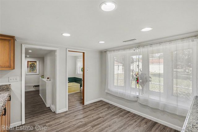 3003 Longview Avenue, Rochester Hills, MI 48307