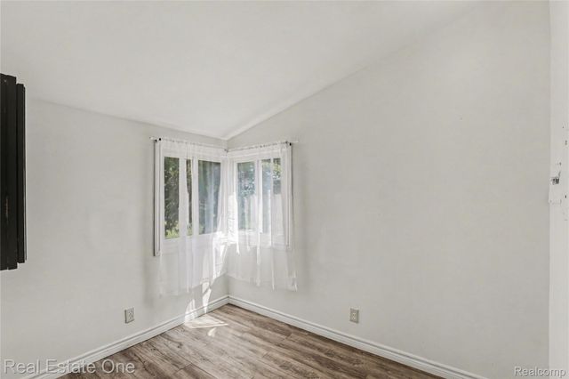 3003 Longview Avenue, Rochester Hills, MI 48307