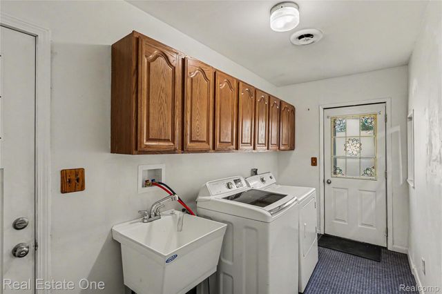3003 Longview Avenue, Rochester Hills, MI 48307