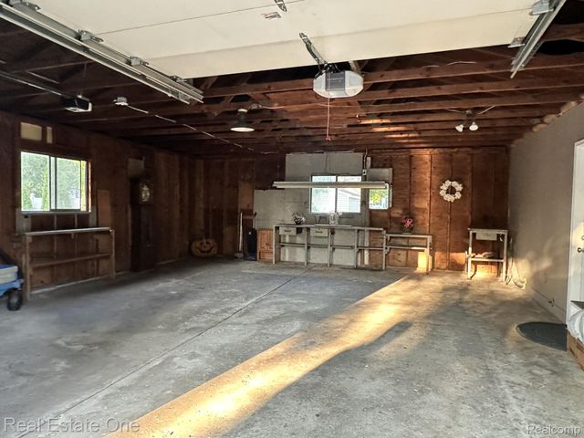 3003 Longview Avenue, Rochester Hills, MI 48307