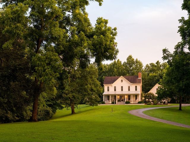 3709 Mobleys Cut Rd, Thompsons Station, TN 37179