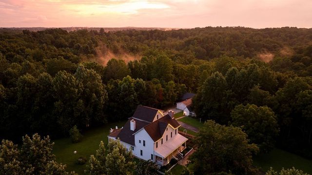 3709 Mobleys Cut Rd, Thompsons Station, TN 37179