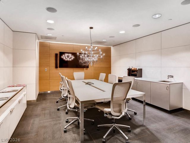 3722 Las Vegas Boulevard 501, Las Vegas, NV 89158