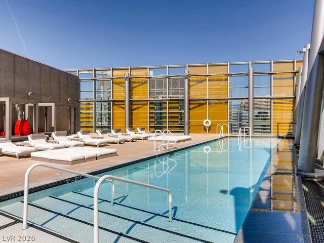 3722 Las Vegas Boulevard 501, Las Vegas, NV 89158